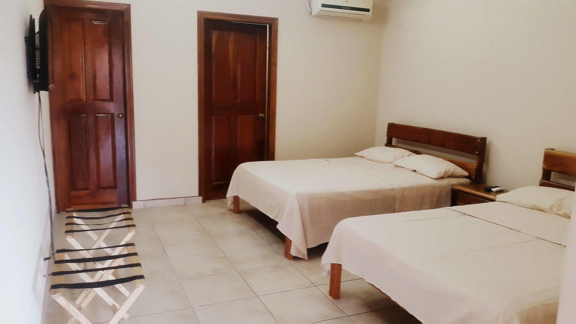 Hotel Palmeras Carrillo Beach 카리요 외부 사진